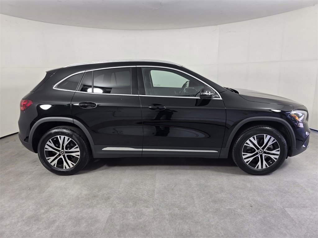 Certified 2025 Mercedes-Benz GLA 250 image 3