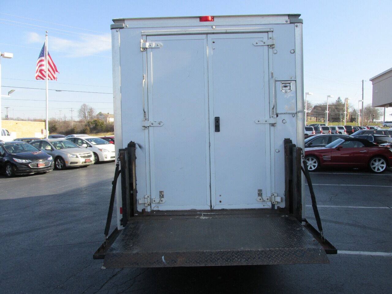Used 2014 Chevrolet Express 3500 RWD image 13