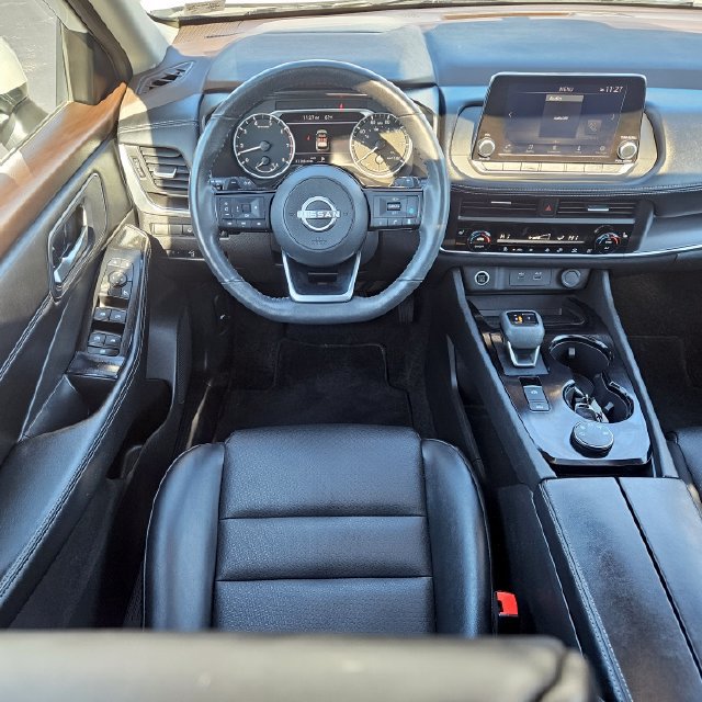 Used 2023 Nissan Rogue SV w/ SV Premium B Package AWD/4WD image 24