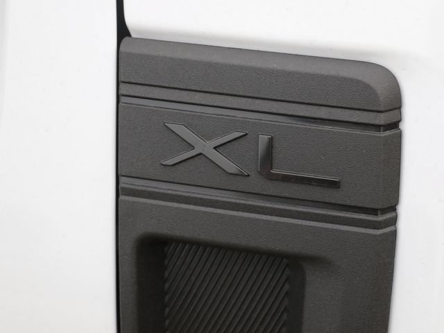 New 2026 Ford Maverick XL FWD image 8