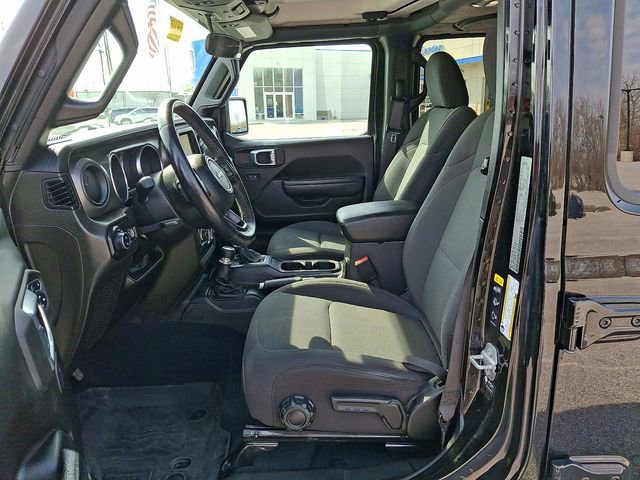 Used 2022 Jeep Gladiator Sport AWD/4WD image 16