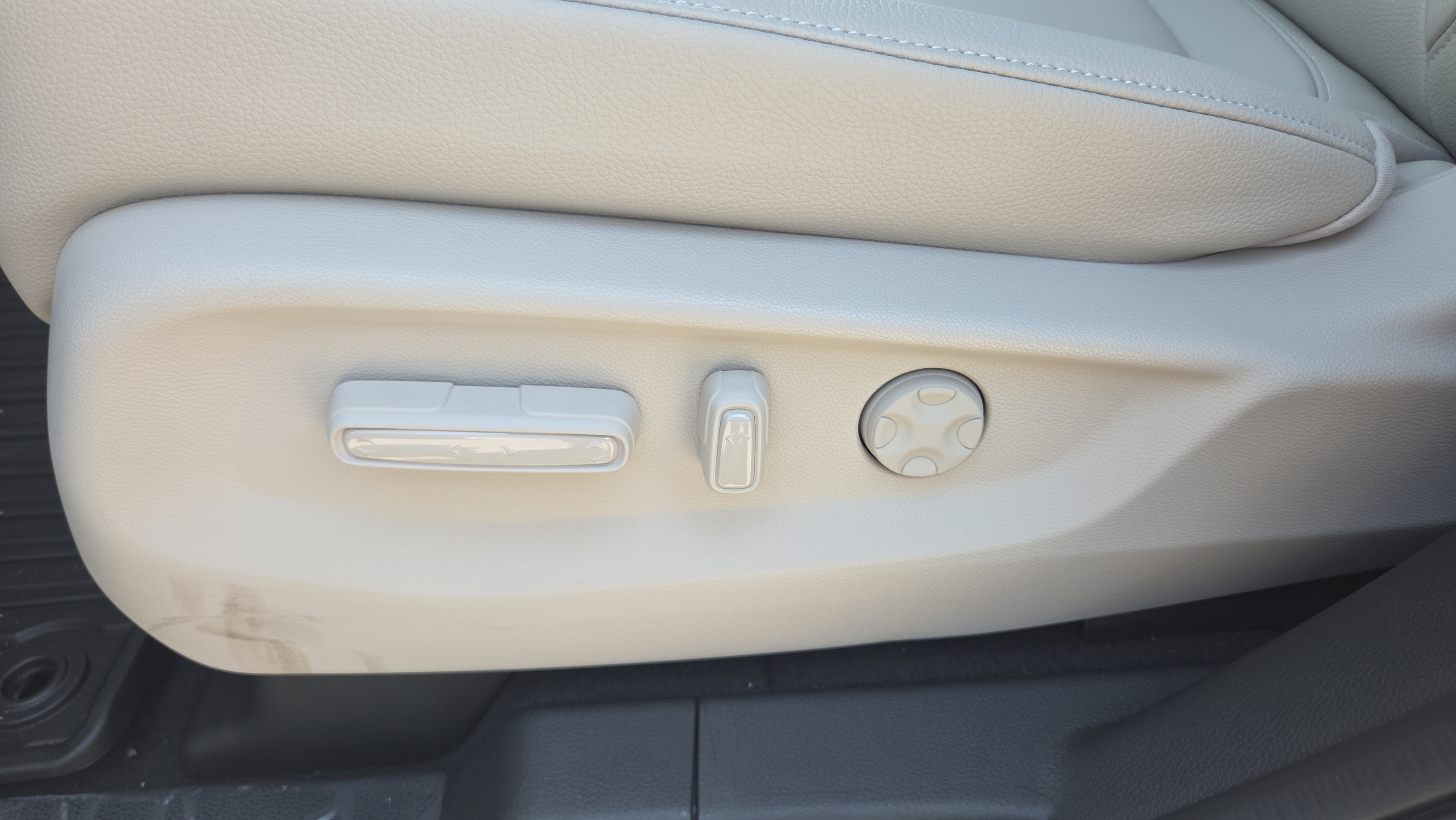 New 2026 Honda Odyssey EX-L image 10