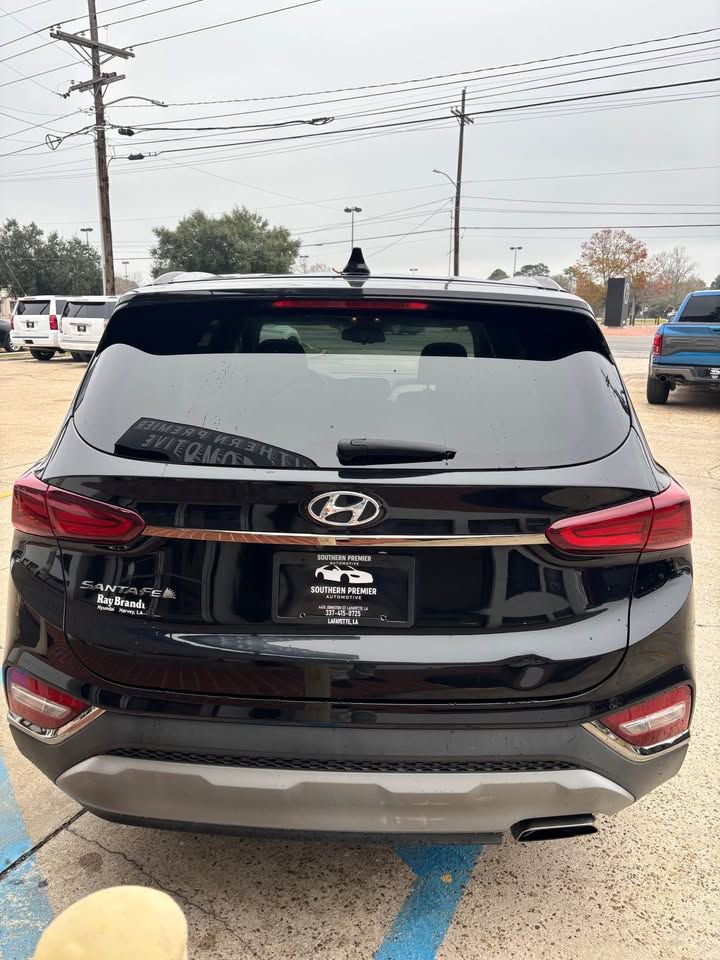 Used 2019 Hyundai Santa Fe SEL image 4