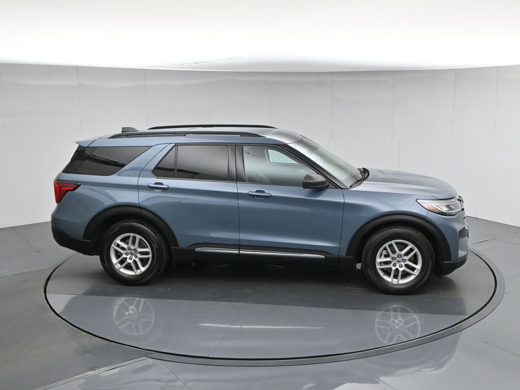 Used 2025 Ford Explorer Active w/ Active Comfort Package image 56