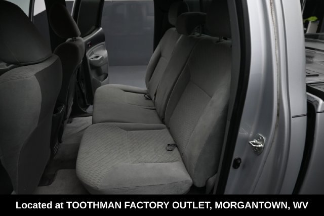 Used 2011 Toyota Tacoma 4x4 Double Cab w/ SR5 Pkg #2 image 10