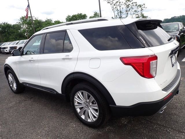 Used 2024 Ford Explorer Limited w/ Limited Technology Package AWD/4WD image 4