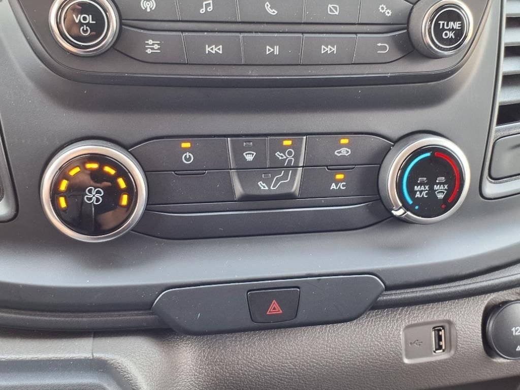 New 2024 Ford Transit 350 Low Roof AWD w/ Exterior Upgrade Package image 23