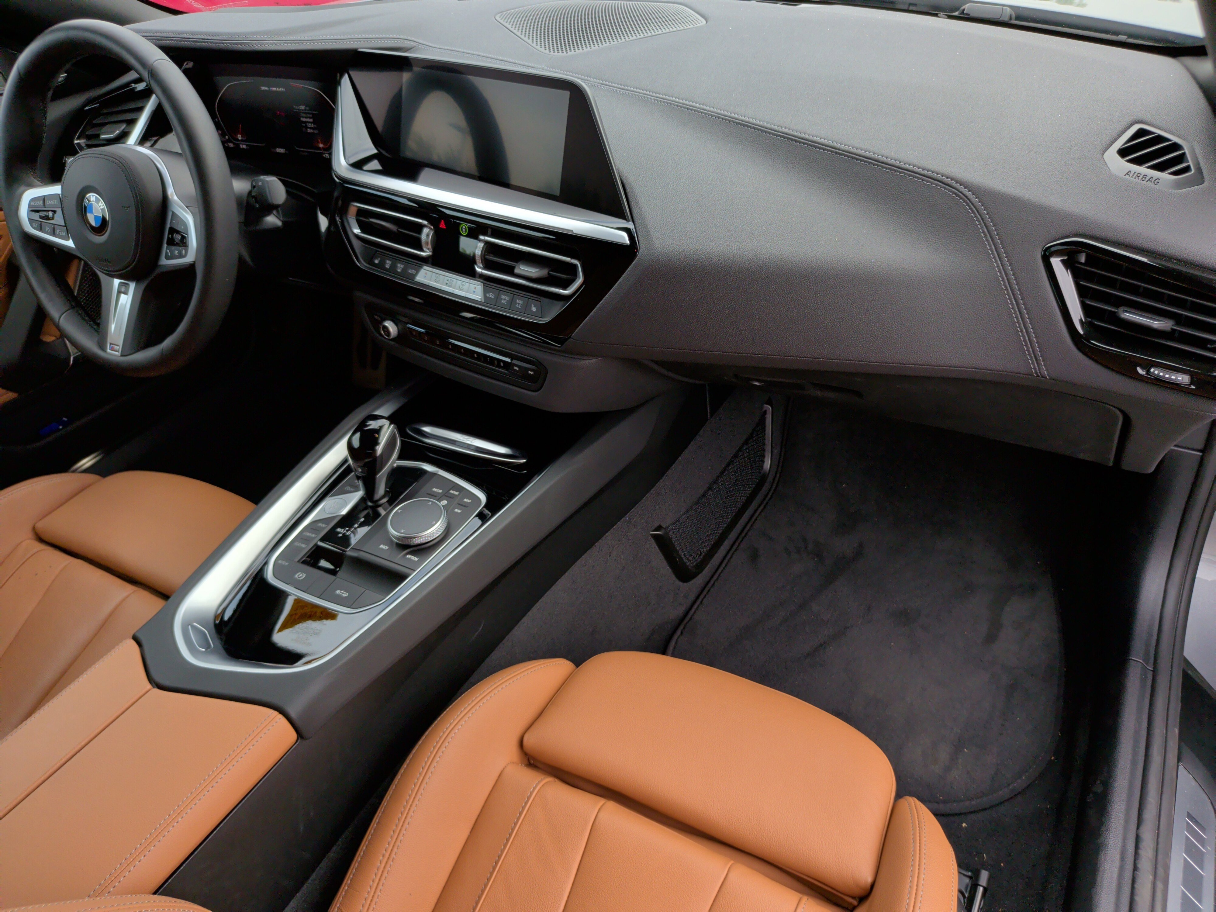 Certified 2026 BMW Z4 M40i w/ Premium Package image 31