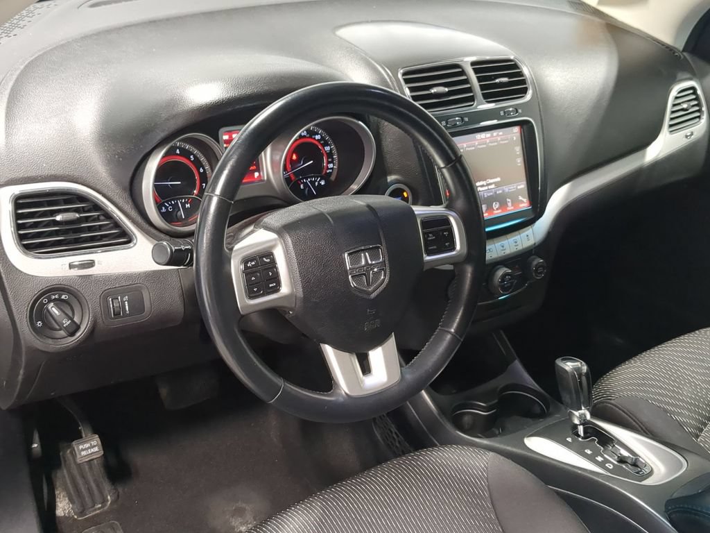 Used 2014 Dodge Journey SXT w/ Quick Order Package 28C FWD image 12