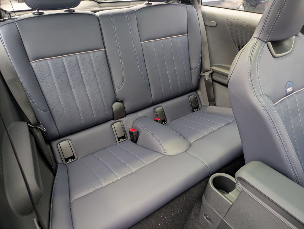 New 2026 MINI Cooper 2-Door Hardtop FWD image 24