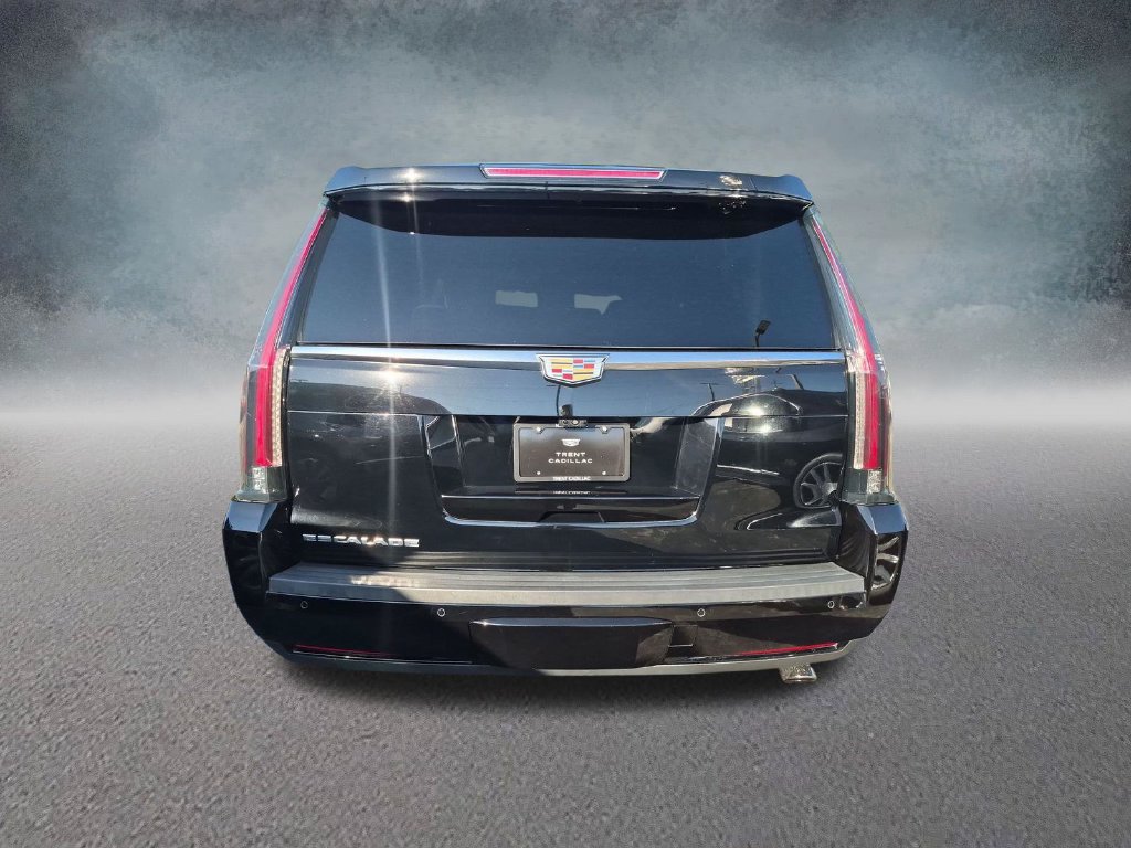 Used 2020 Cadillac Escalade ESV Platinum AWD/4WD image 3