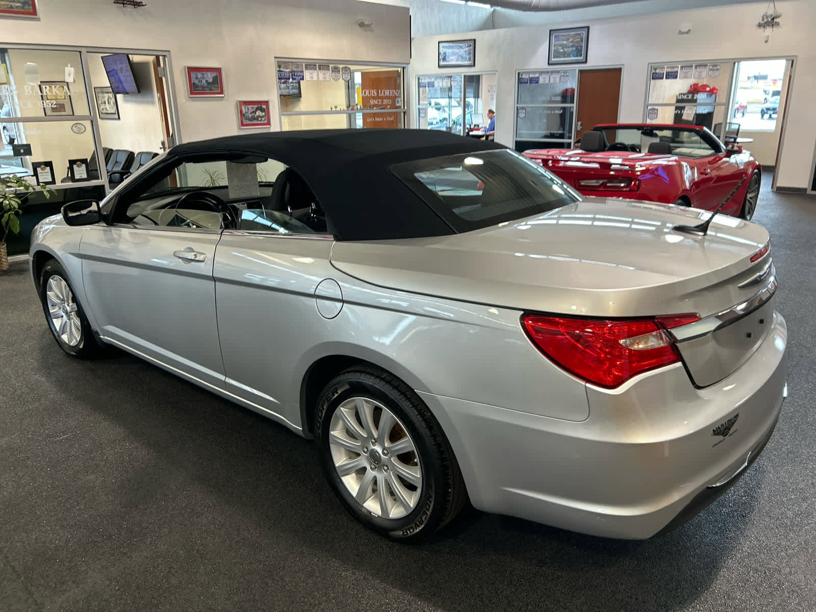 Used 2011 Chrysler 200 Touring w/ Cold Weather Group image 12