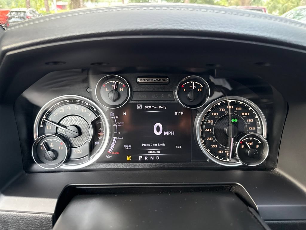 Used 2018 RAM 2500 Power Wagon w/ Leather & Luxury Group AWD/4WD image 34