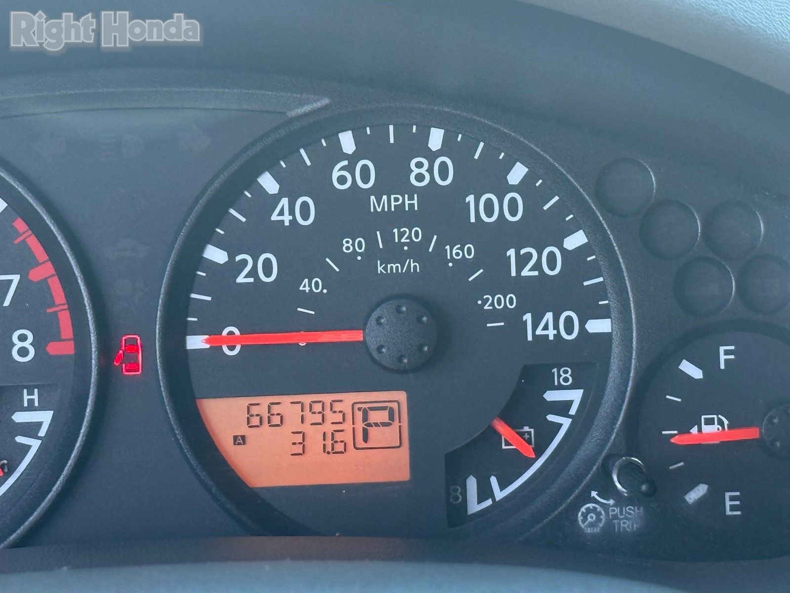 Used 2018 Nissan Frontier SV image 19