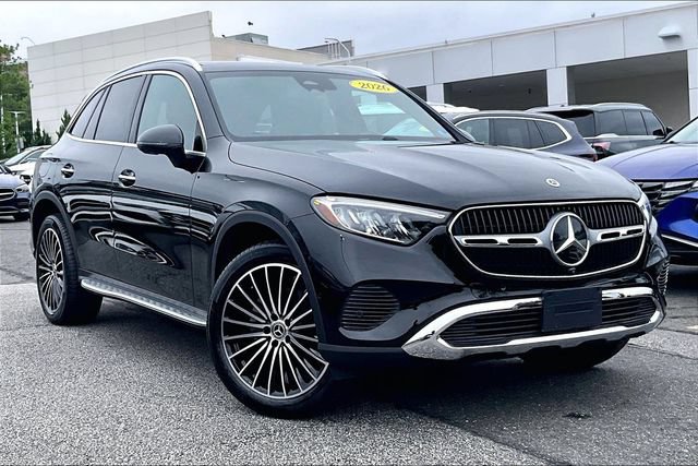 Used 2026 Mercedes-Benz GLC 300 4MATIC image 1