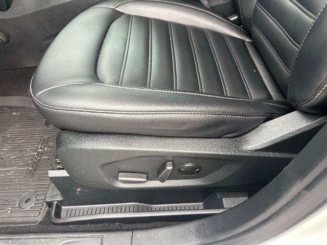 Certified 2022 Ford Edge SEL w/ Convenience Package image 12