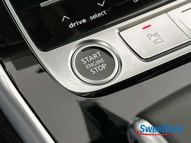 Used 2025 Audi Q8 Prestige image 31