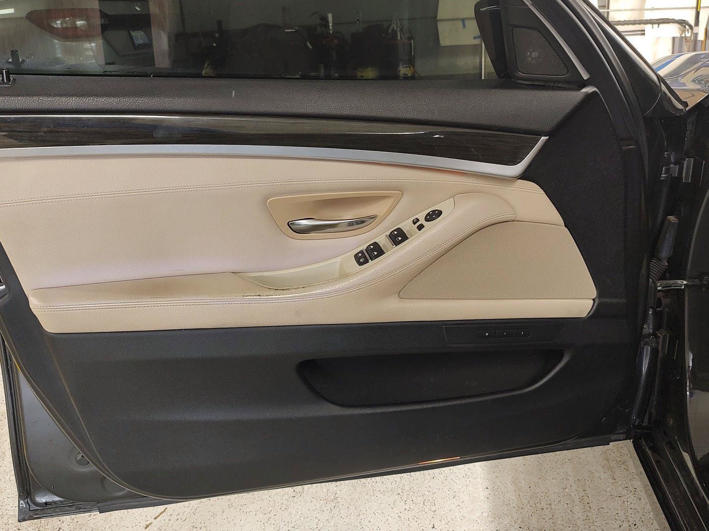 Used 2011 BMW 535i Sedan RWD image 19