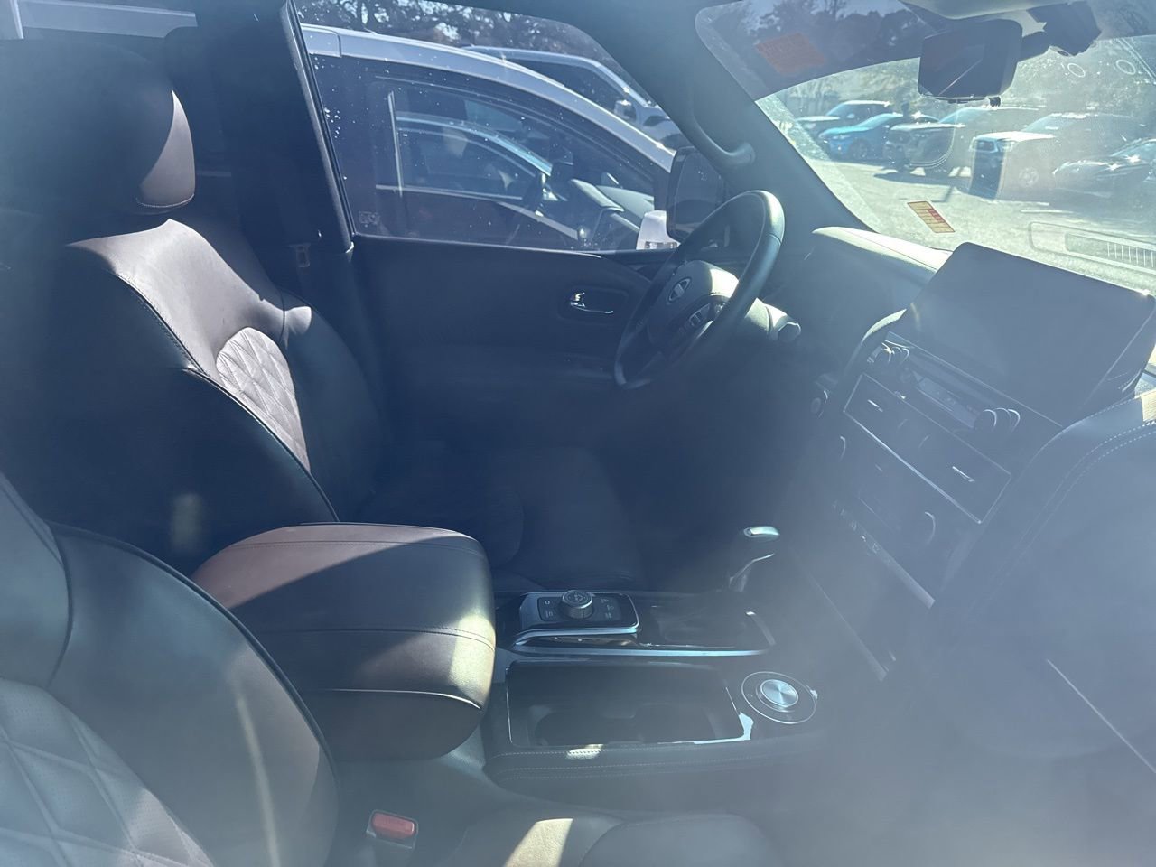 Used 2022 Nissan Armada Platinum w/ Captain's Chairs Package image 8