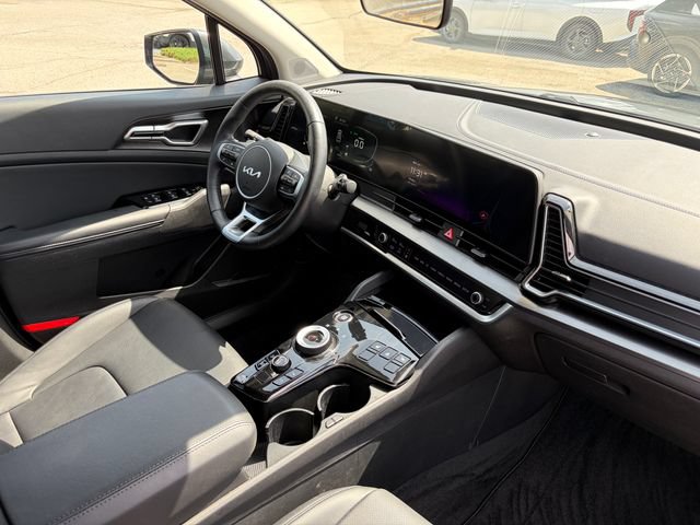 Used 2023 Kia Sportage EX AWD/4WD image 5