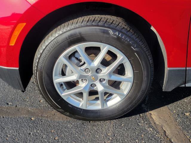 Used 2024 Chevrolet Equinox LT AWD/4WD image 5