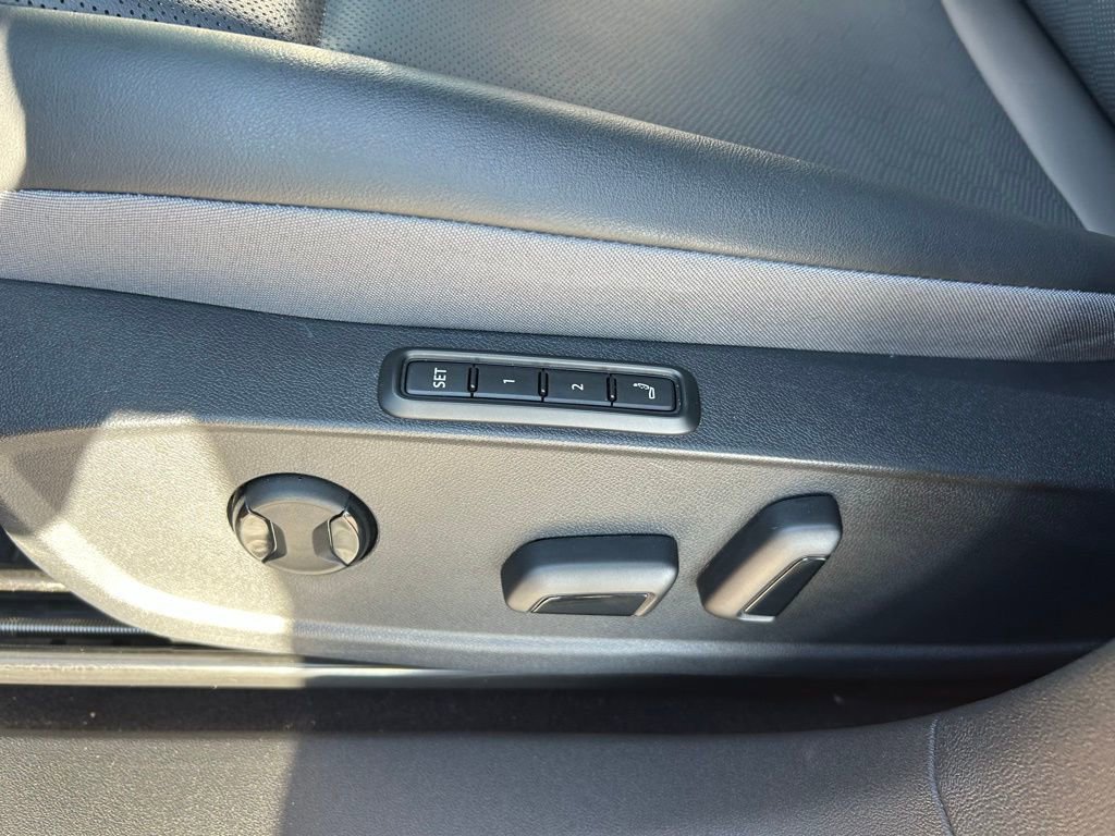 Used 2023 Volkswagen ID.4 S RWD image 56