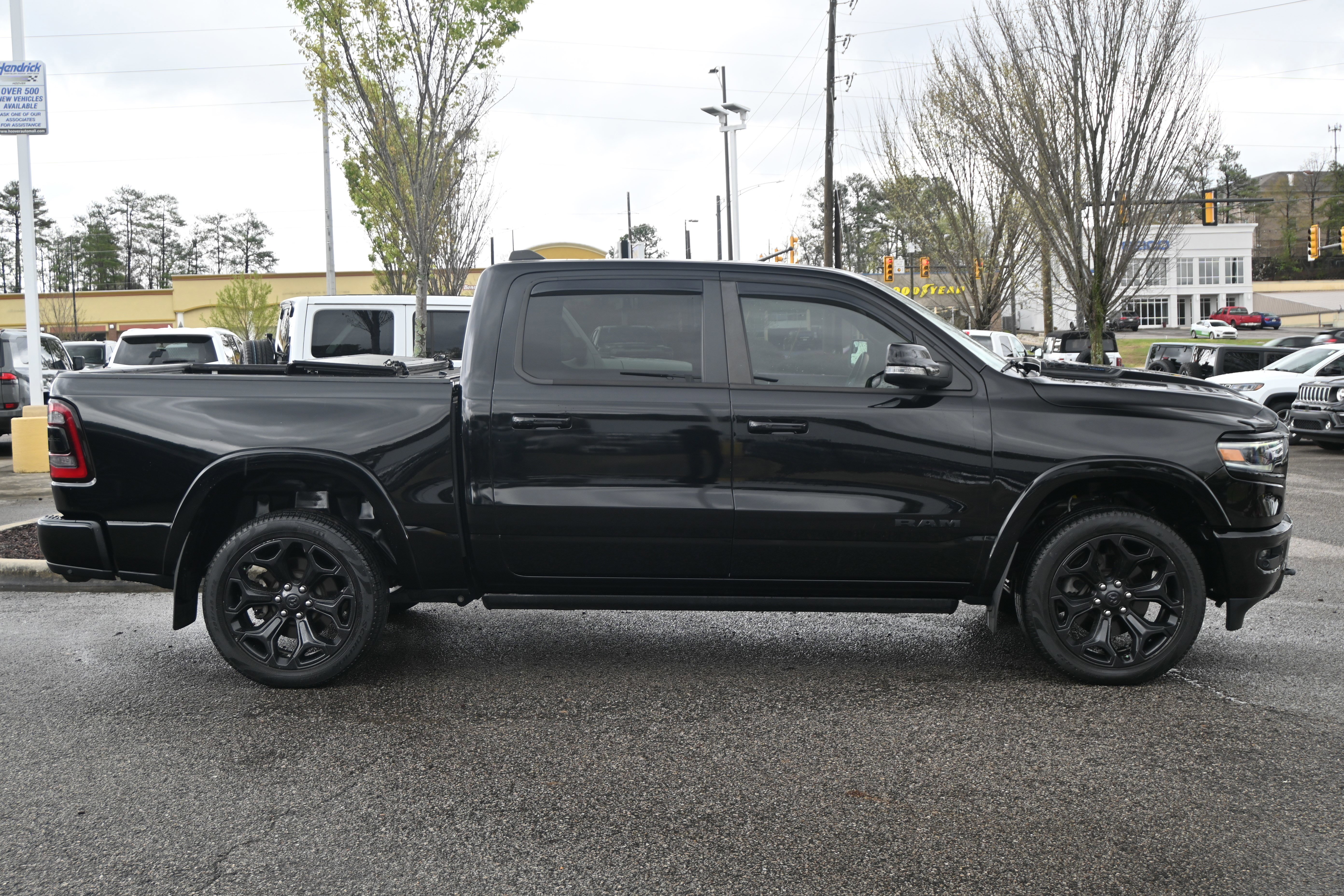 Used 2022 RAM 1500 Limited image 17