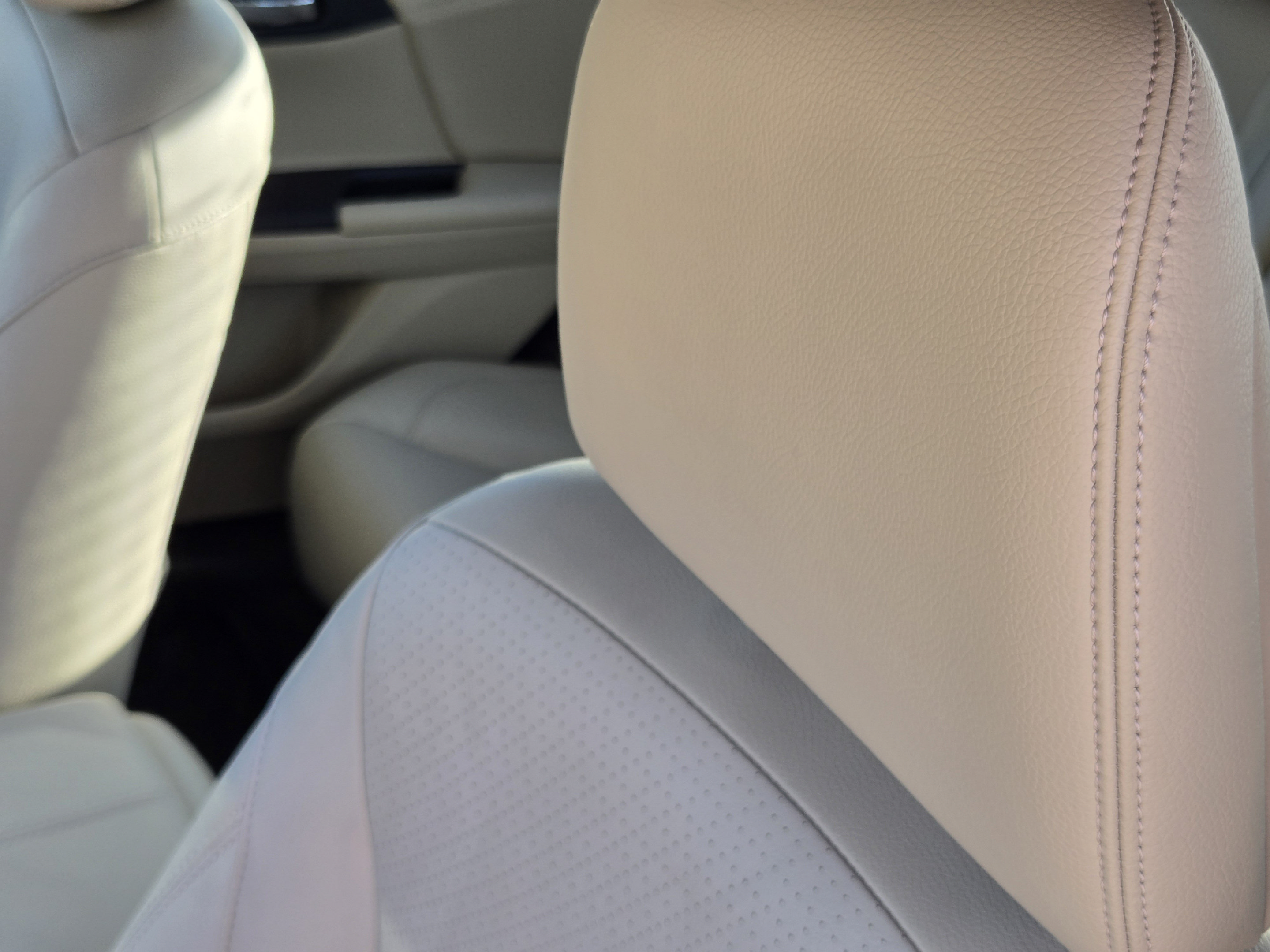 Used 2015 Honda Accord Touring image 11