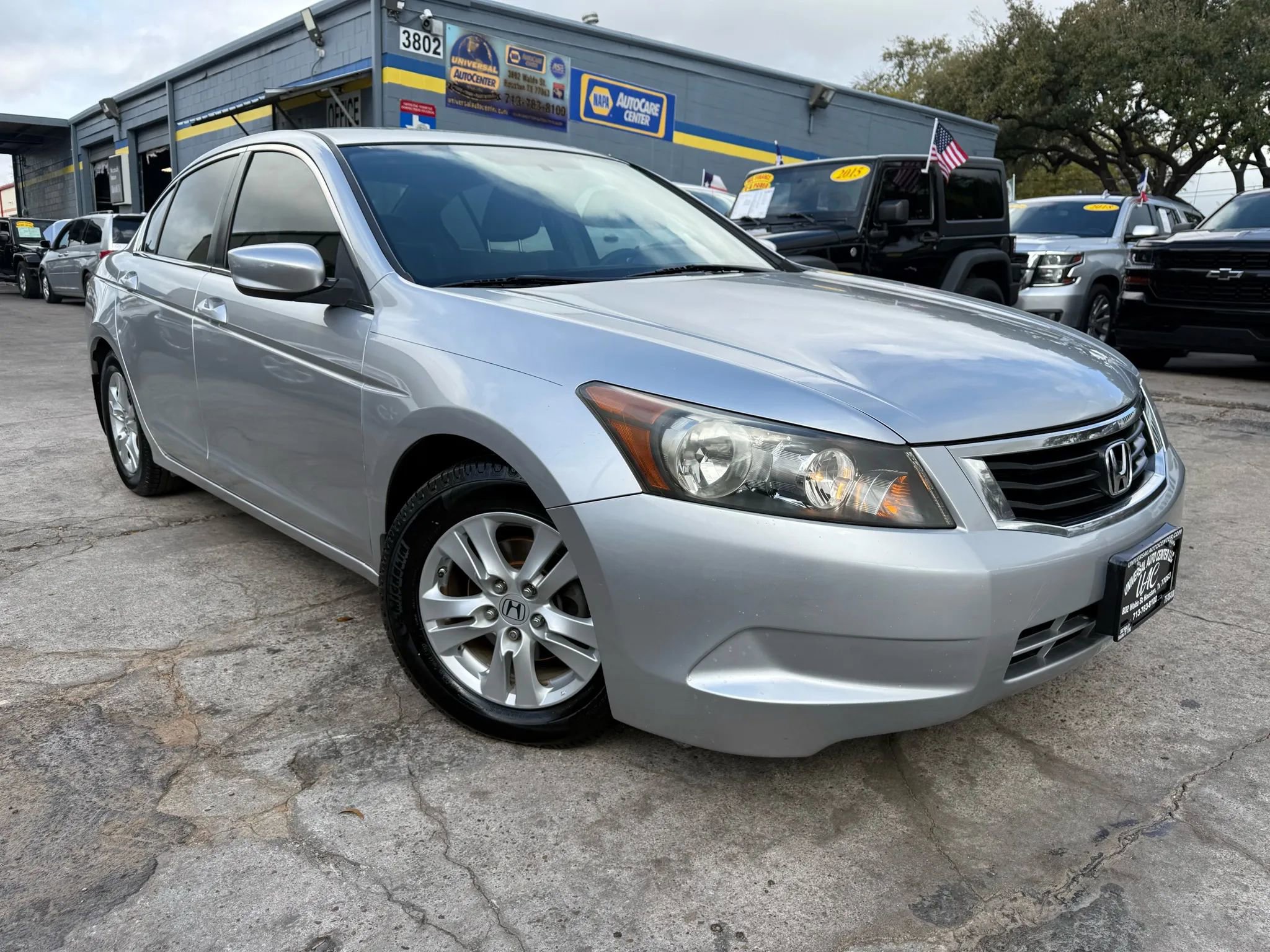 Used 2009 Honda Accord LX-P image 1