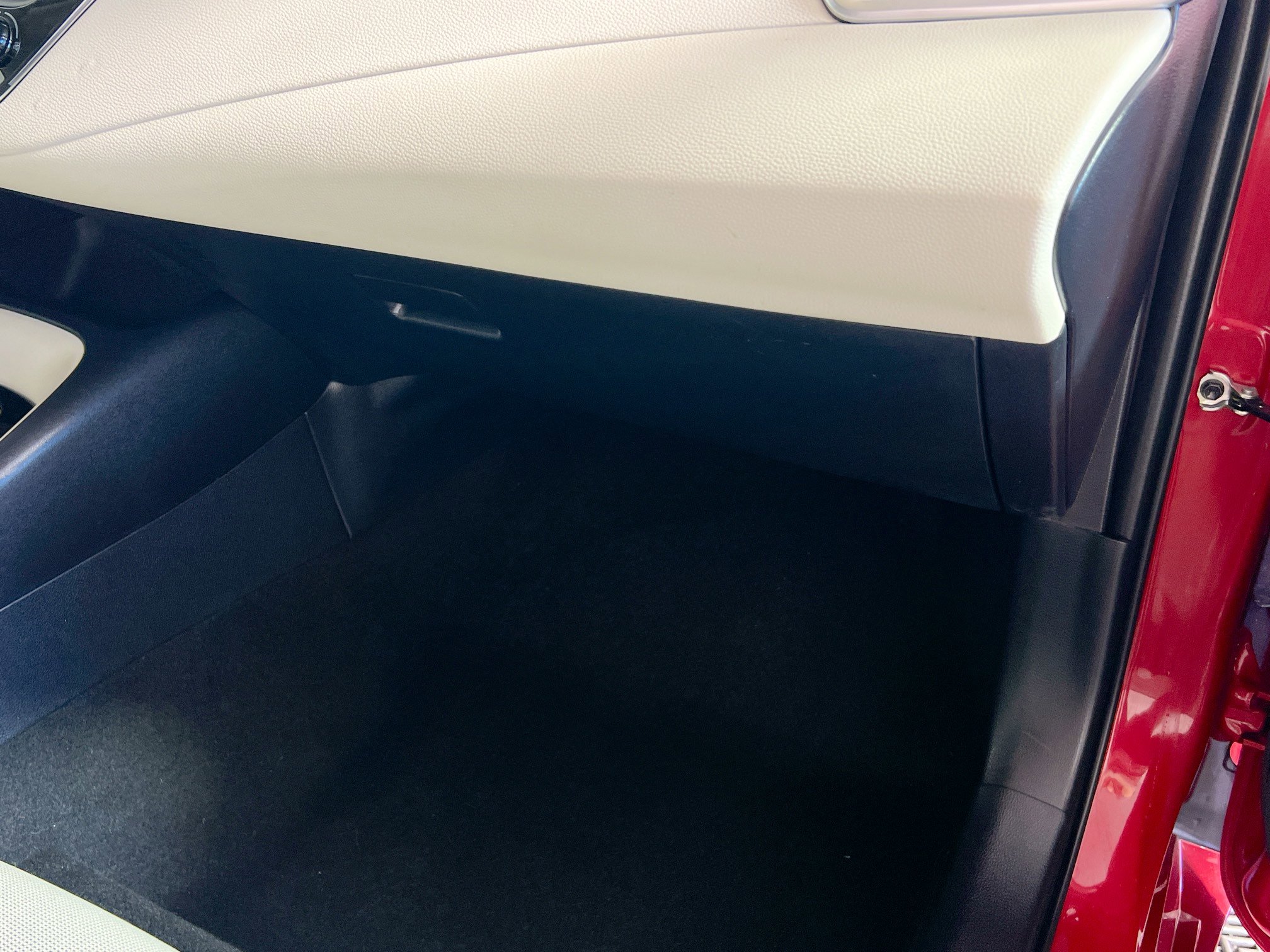 Used 2021 Toyota Corolla LE image 34