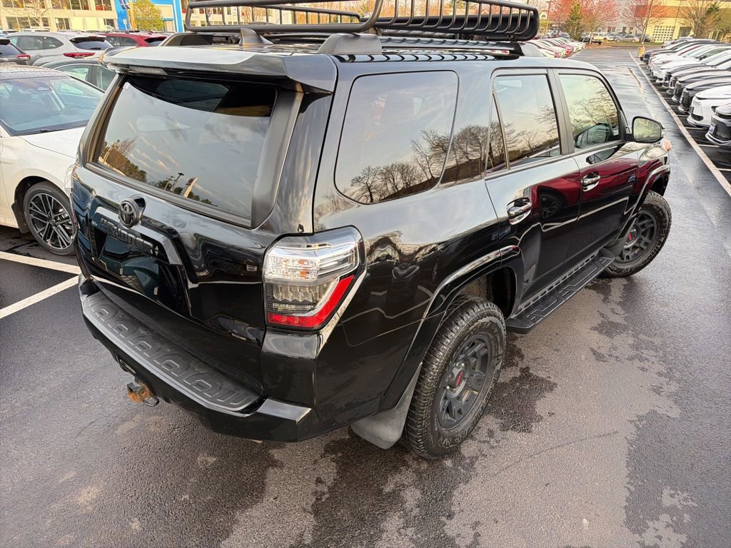 Used 2021 Toyota 4Runner Venture w/ Moonroof Package AWD/4WD image 6