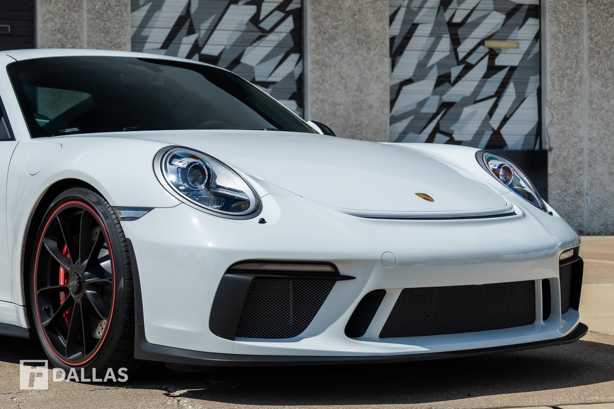 Used 2018 Porsche 911 GT3 w/ Sport Chrono Package RWD image 3