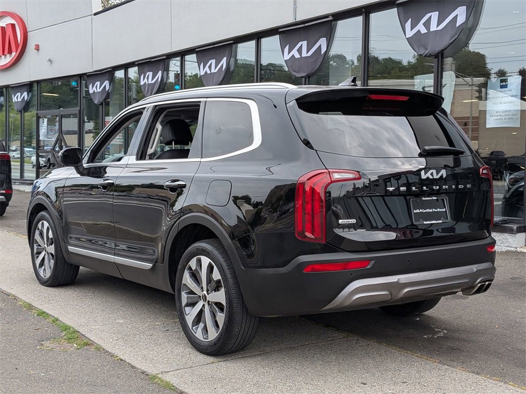 Certified 2022 Kia Telluride S image 12