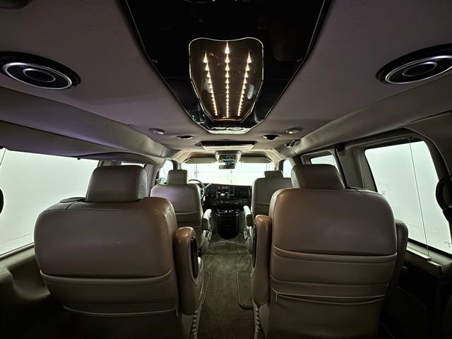 Used 2020 Chevrolet Express 2500 w/ Enhanced Convenience Package image 3