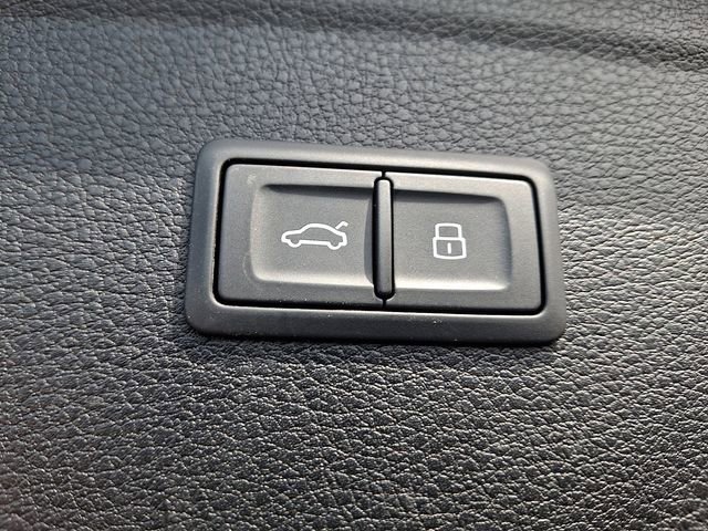 Used 2023 Audi Q5 2.0T Premium Plus image 32