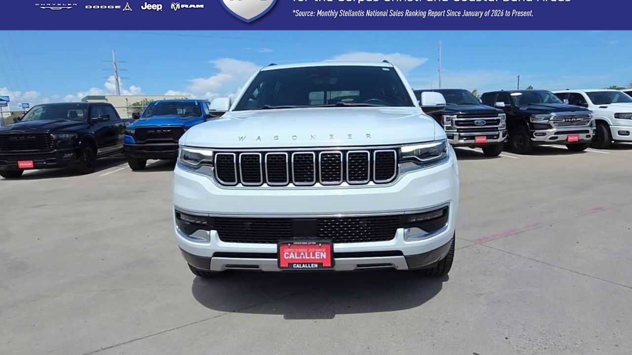 Used 2022 Jeep Wagoneer Series II w/ Rear Seat Video Group 1 AWD/4WD image 3