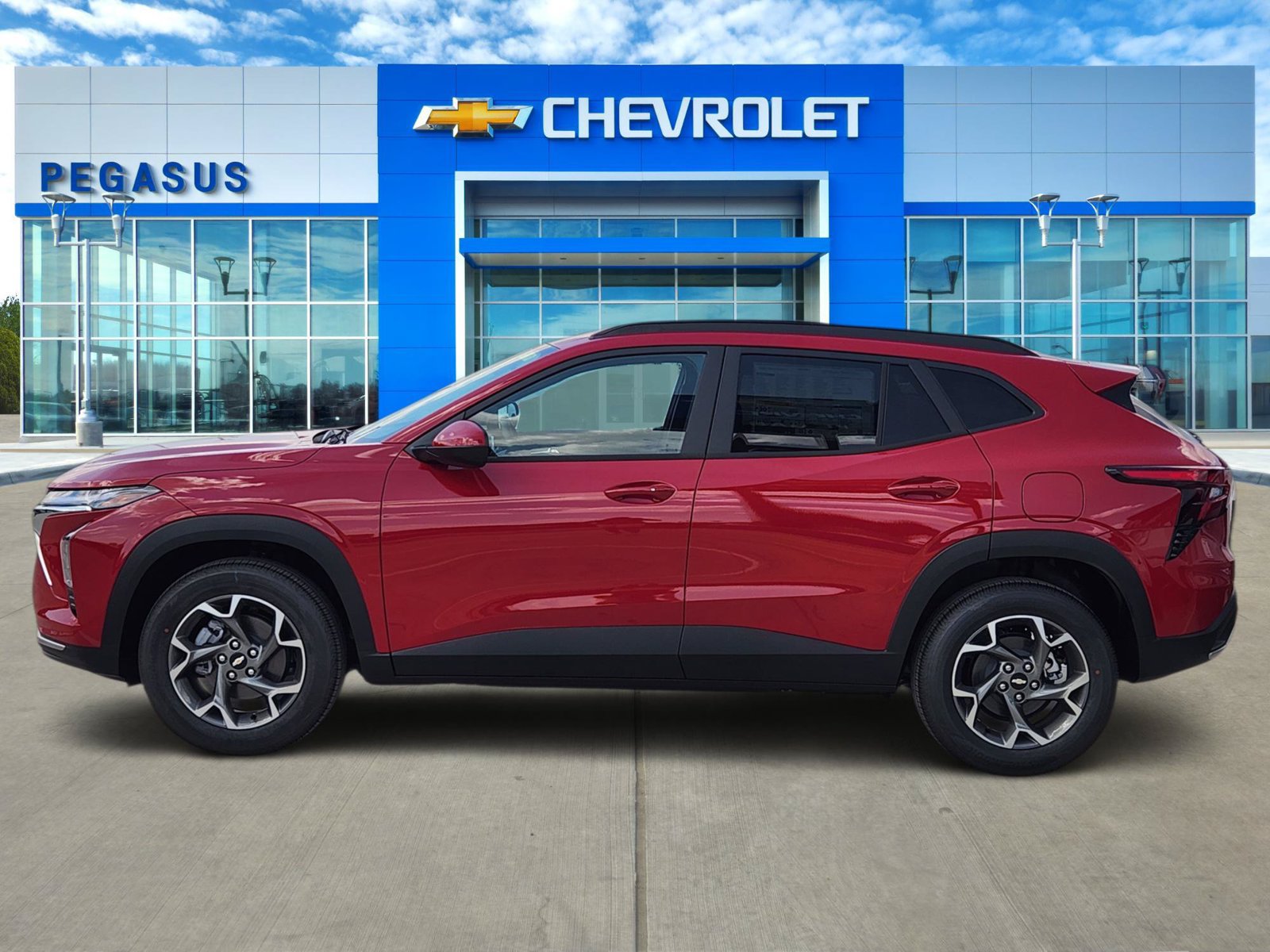 New 2026 Chevrolet Trax LT w/ LT Convenience Package FWD image 3
