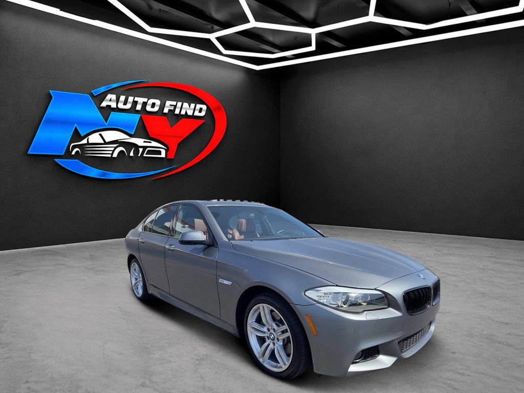 Used 2013 BMW 550i Sedan RWD image 2