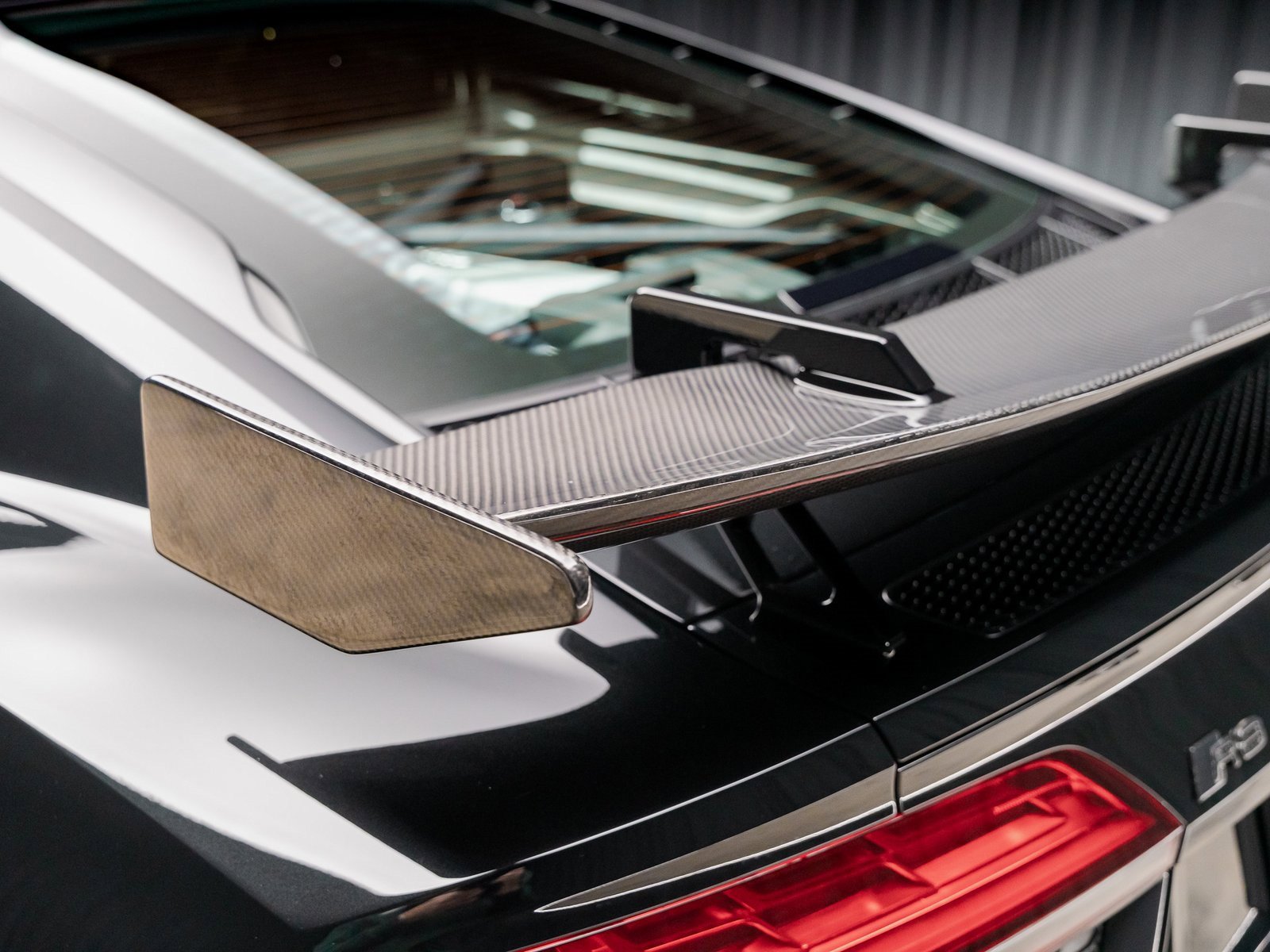 Used 2017 Audi R8 V10 plus image 46