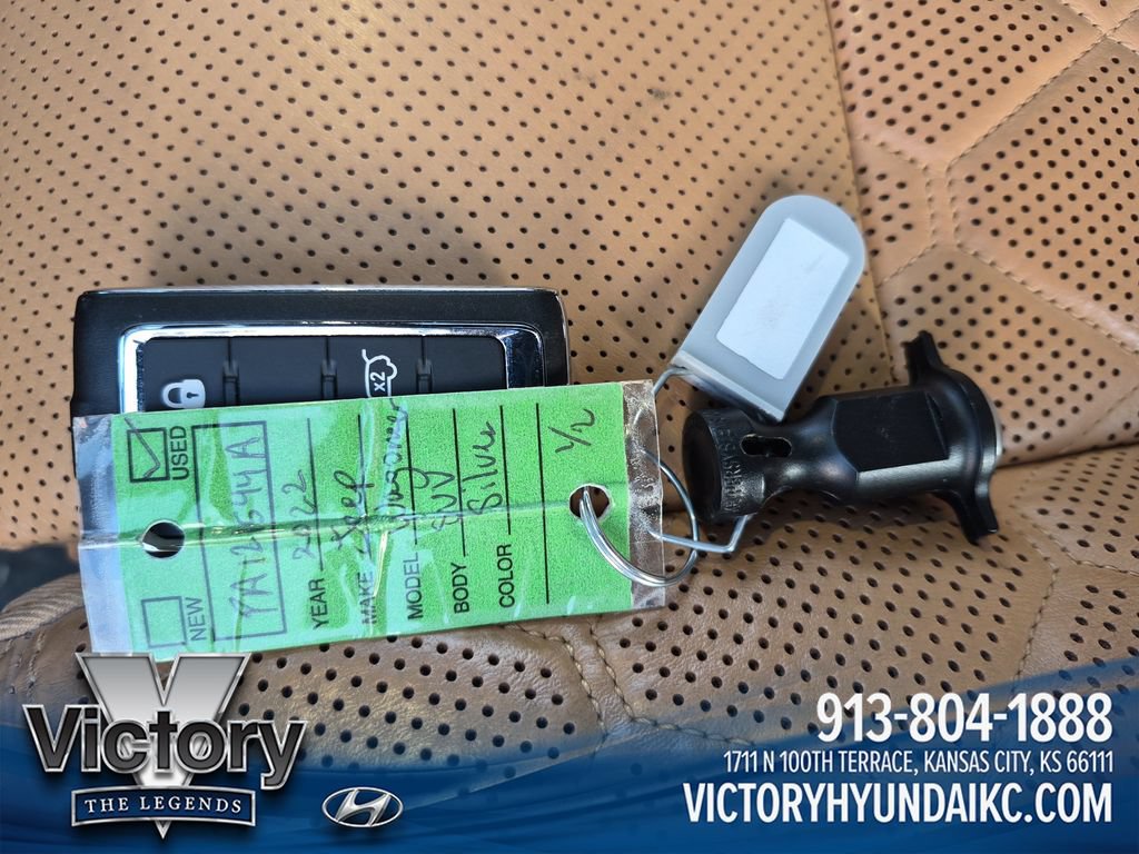 Used 2022 Jeep Grand Wagoneer Series III w/ Rear Seat Video Group 1 AWD/4WD image 29