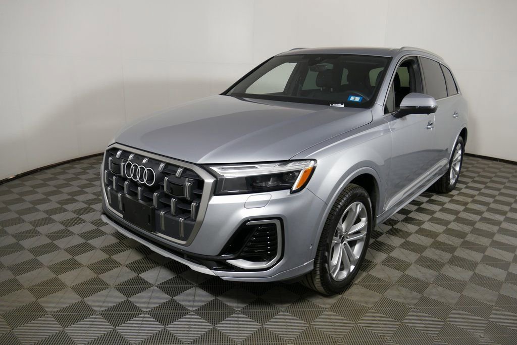 Used 2025 Audi Q7 3.0T Premium Plus AWD/4WD image 7