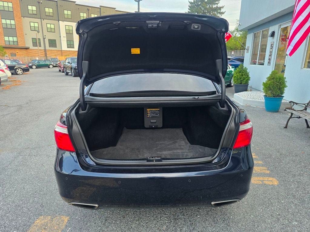 Used 2007 Lexus LS 460 RWD image 14
