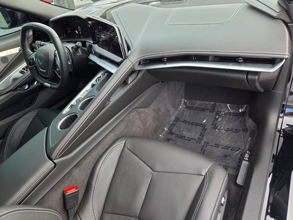 Used 2026 Chevrolet Corvette Z06 RWD image 16