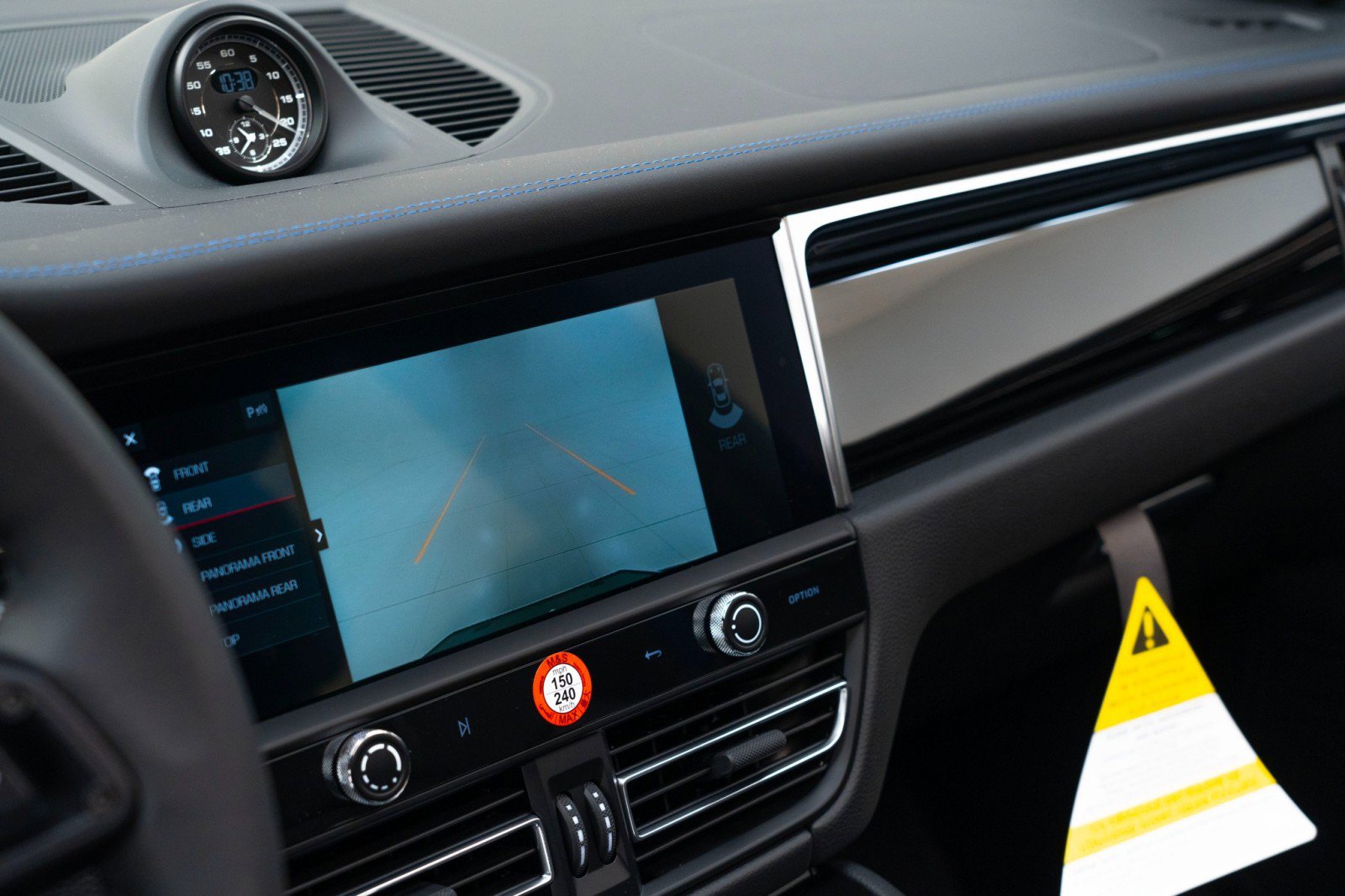 New 2025 Porsche Macan image 25