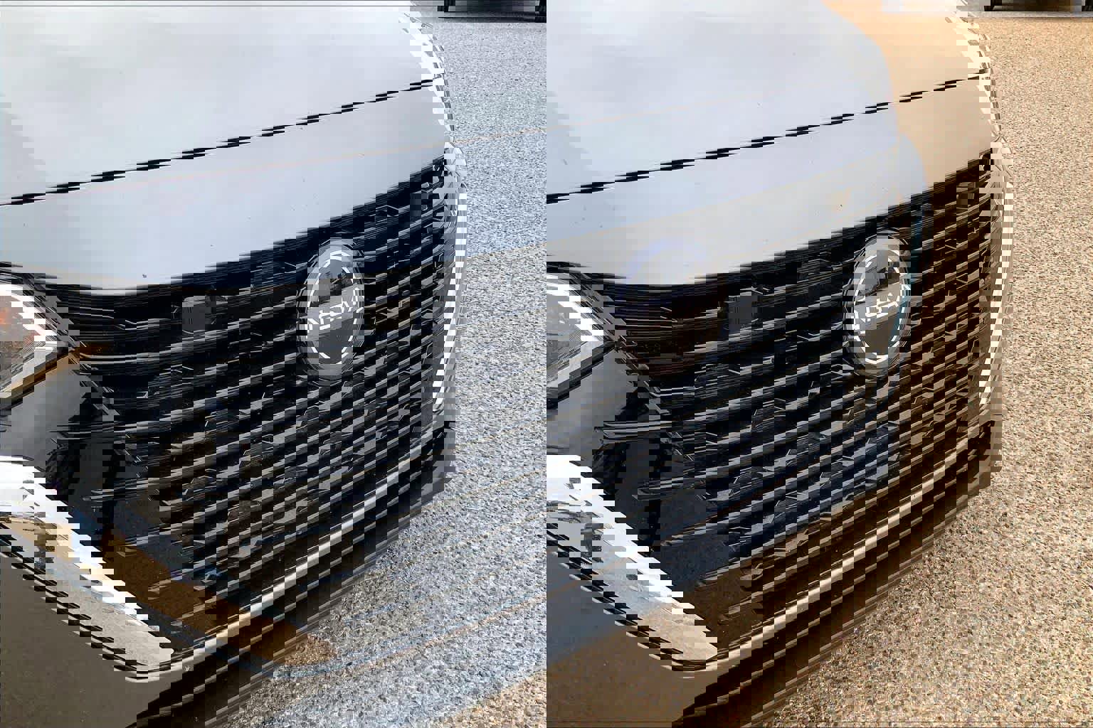 Used 2024 Nissan Sentra S image 37