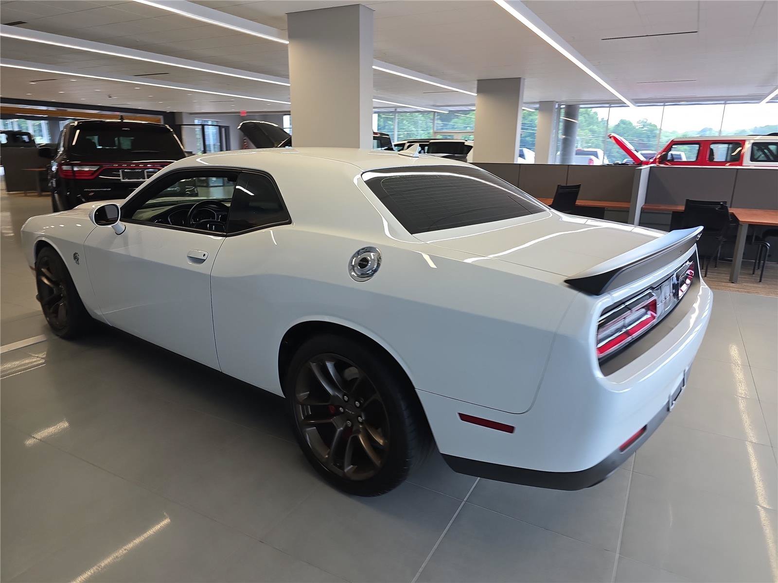 Used 2023 Dodge Challenger SRT Hellcat RWD image 5