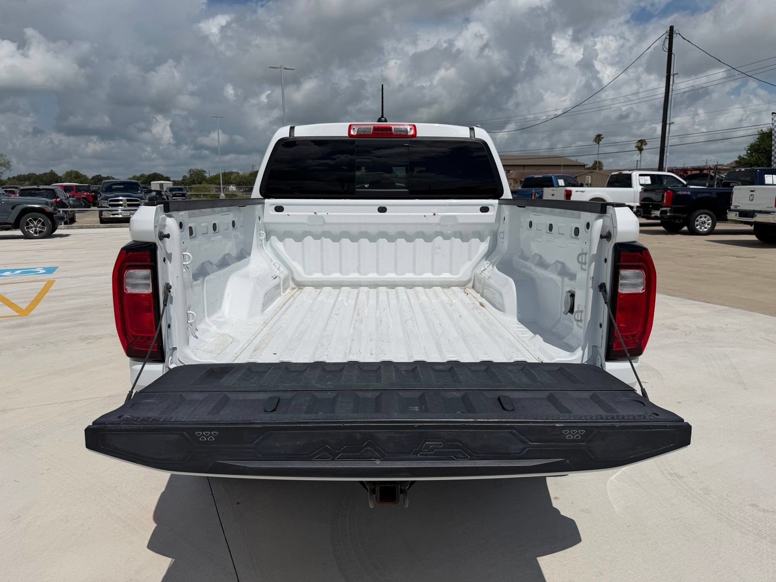Used 2023 GMC Canyon Elevation w/ Elevation Premium Package RWD image 39