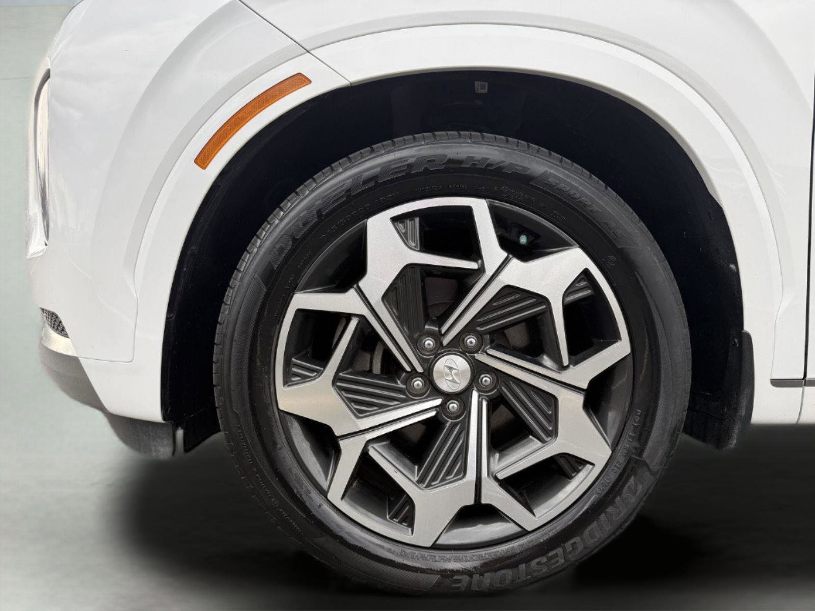 Used 2022 Hyundai Palisade Calligraphy image 33