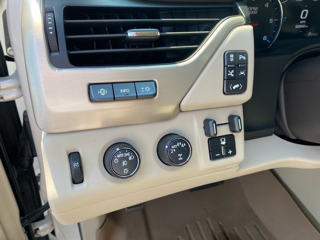 Used 2018 GMC Yukon XL Denali w/ Denali Ultimate Package image 12