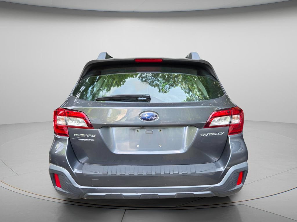 Used 2018 Subaru Outback 2.5i AWD/4WD image 5